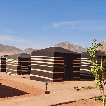 Wadi Rum Caravan Camp Ngoại thất bức ảnh