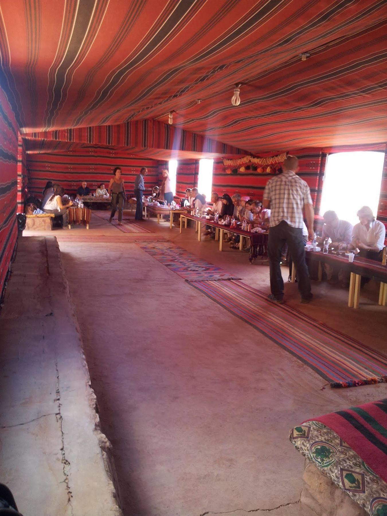 Wadi Rum Caravan Camp Ngoại thất bức ảnh