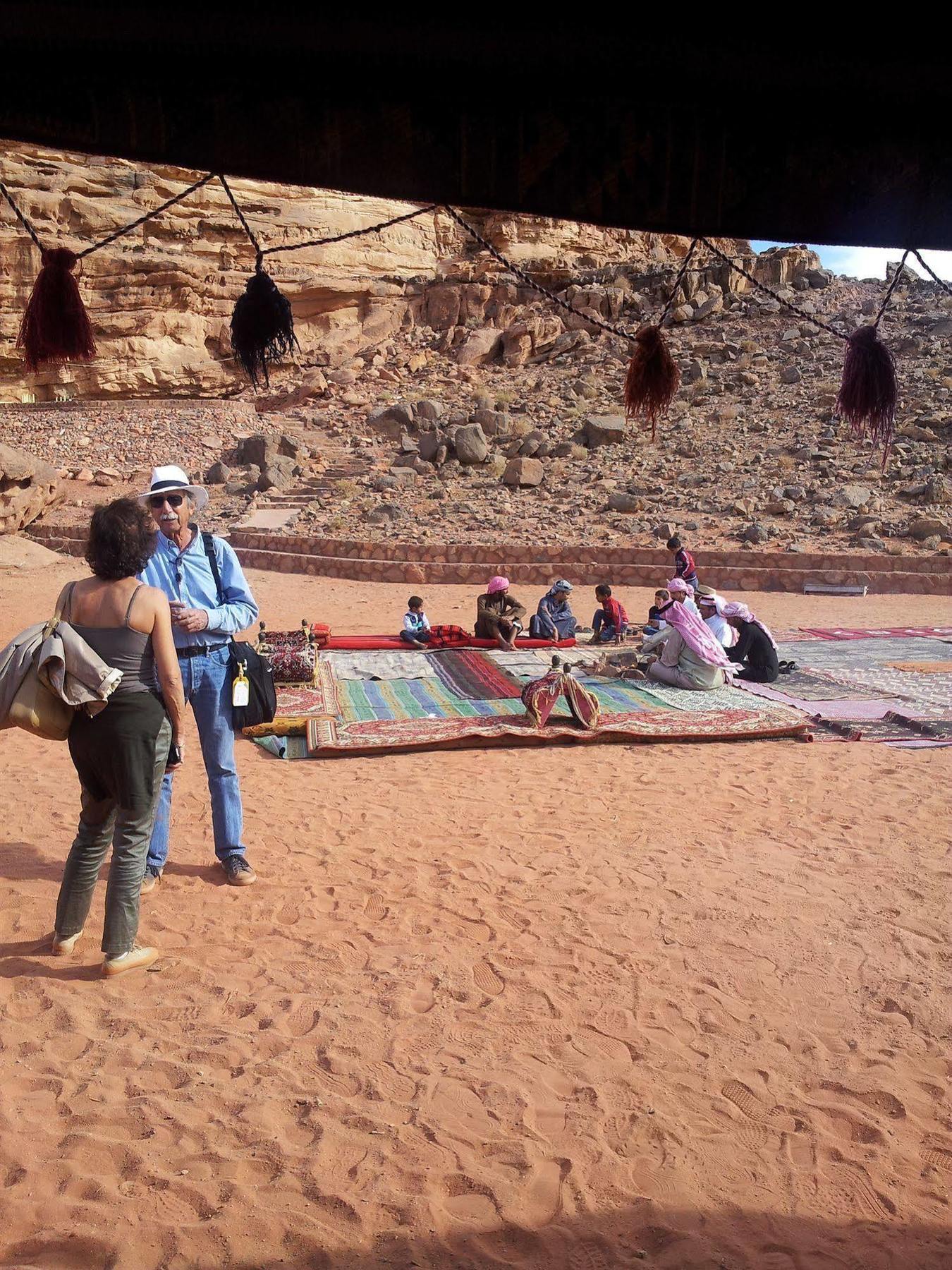 Wadi Rum Caravan Camp Ngoại thất bức ảnh