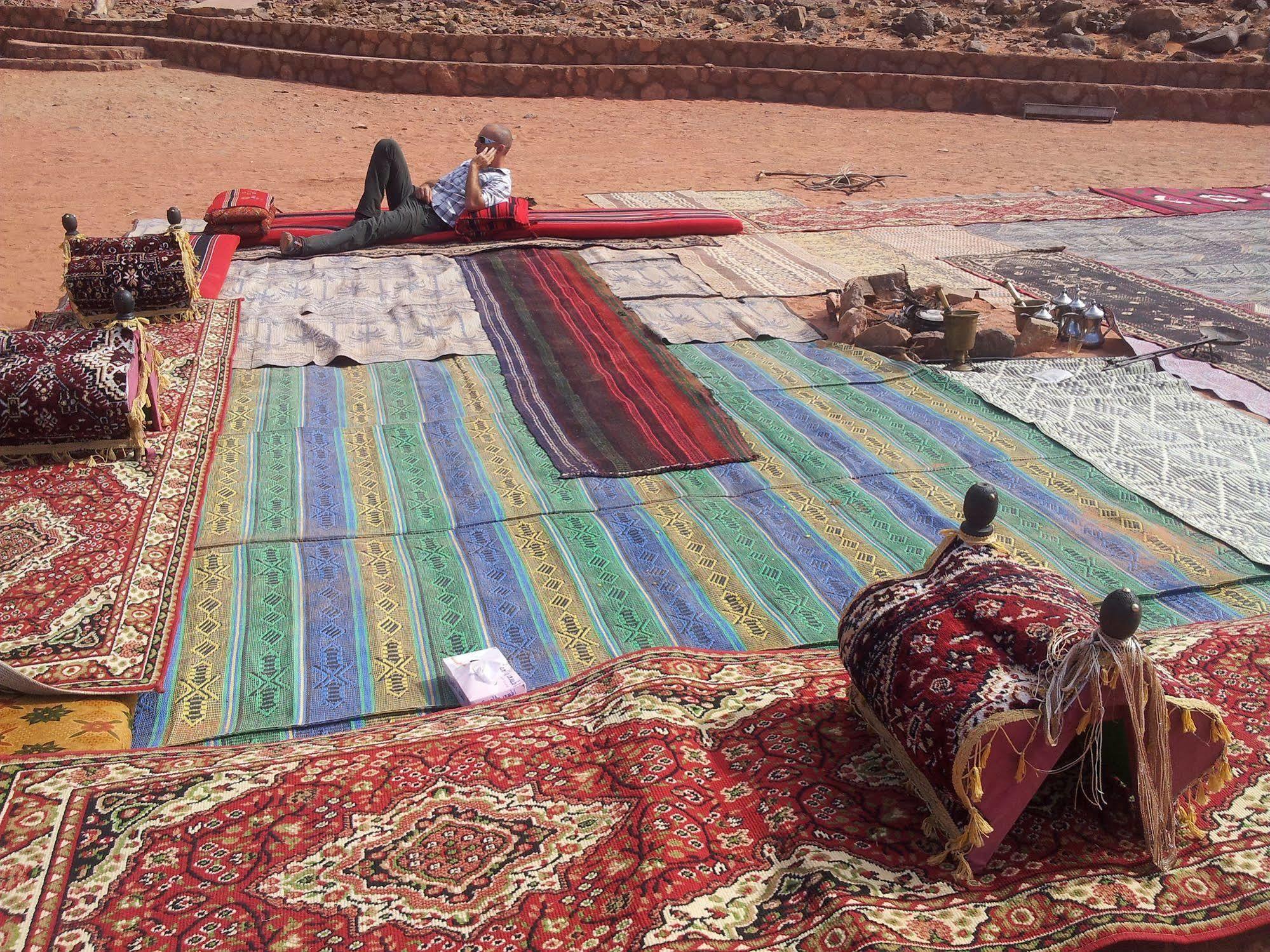 Wadi Rum Caravan Camp Ngoại thất bức ảnh