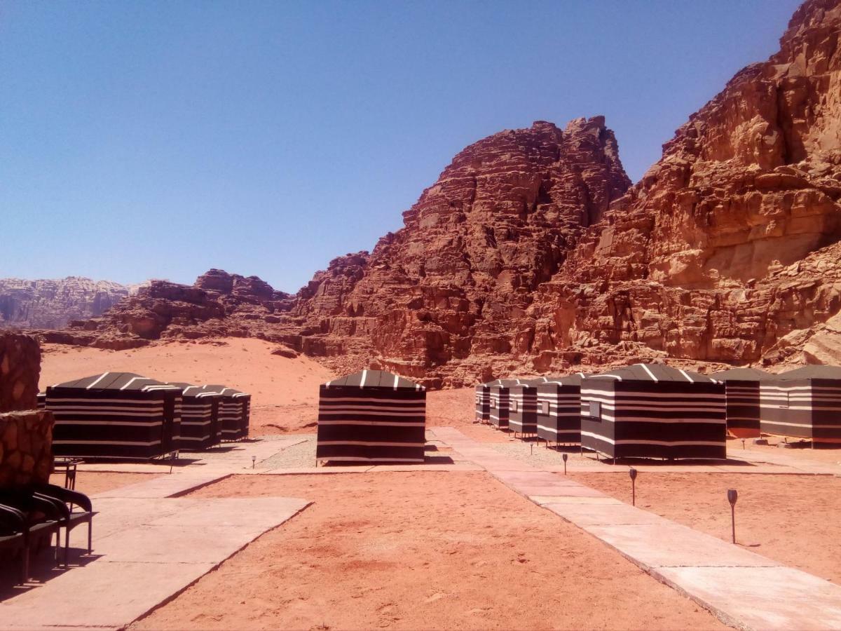 Wadi Rum Caravan Camp Ngoại thất bức ảnh